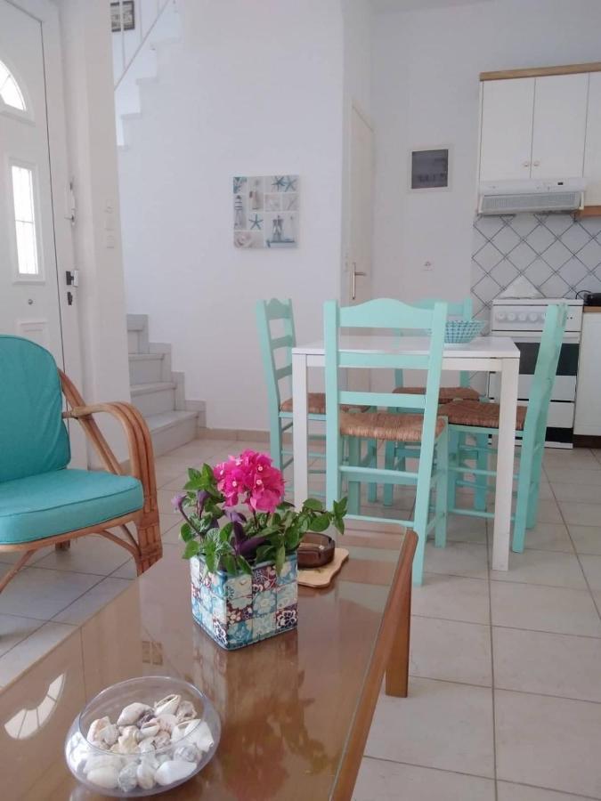 West Red Rock And View Leonidio Maisonette Studio Luaran gambar