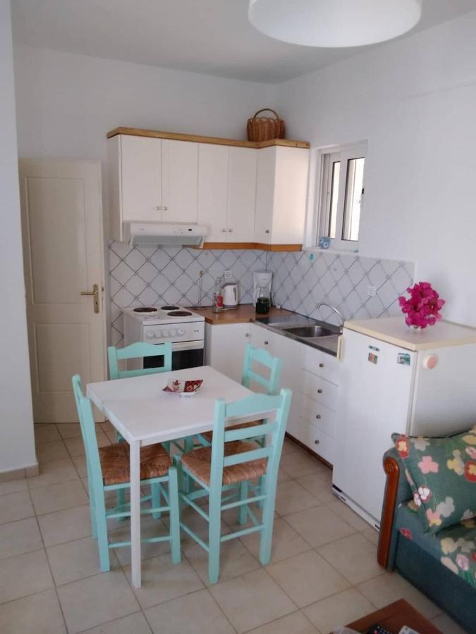 West Red Rock And View Leonidio Maisonette Studio Luaran gambar